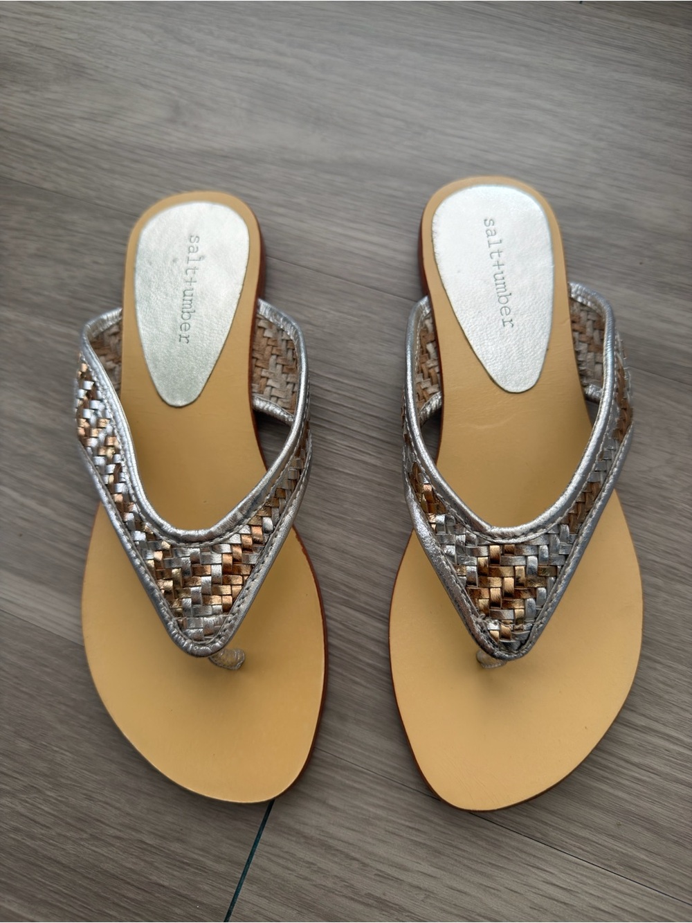 Salt + Umber Metallic Woven Thong Sandals - Silver & Gold